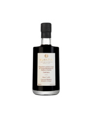 Preparazione culinaria a base di aceto balsamico di Modena al gusto di tartufo nero